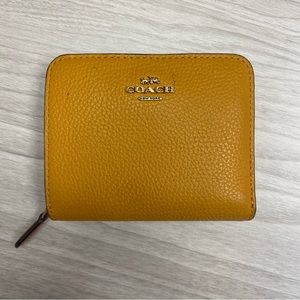 Coach Yellow Leather Billfold Wallet